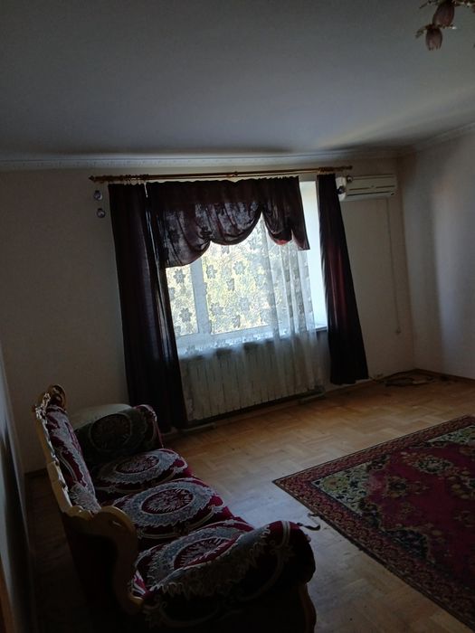 Продам будинок з ремонтом  ( неподалік річка) .