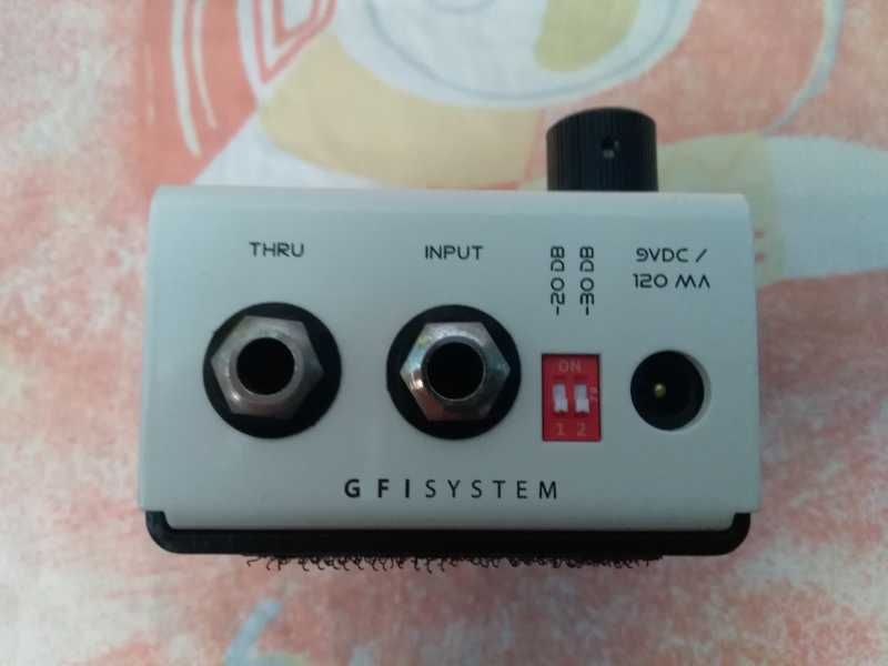 GFI System Cabzeus Mono – Simulador de Colunas & DI Box (Descontinuado / Raro)