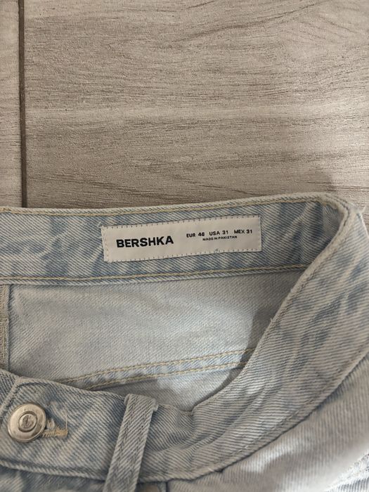 Шорти Bershka baggy