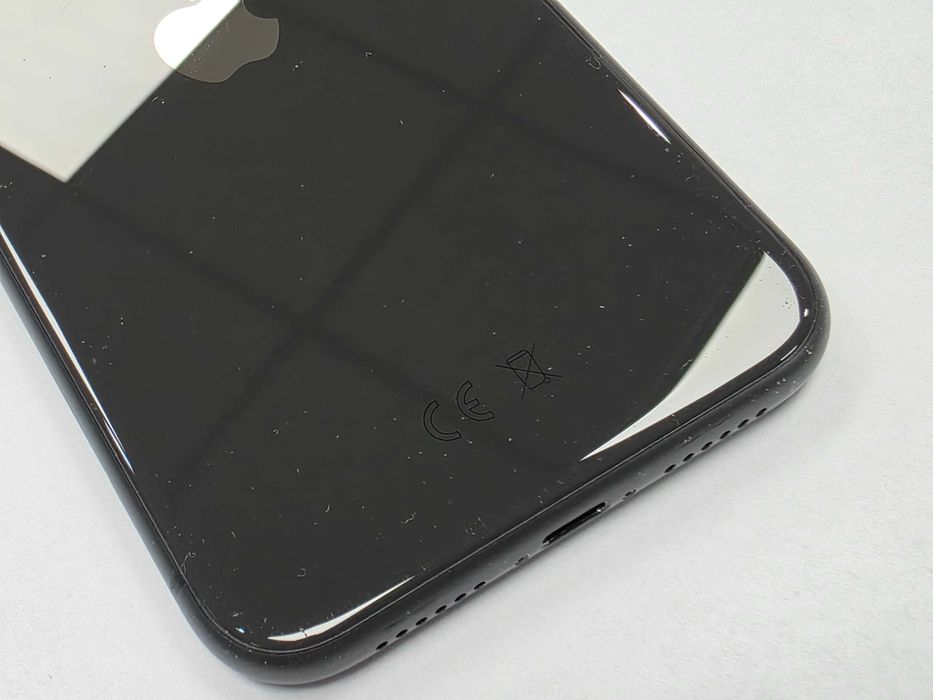 iPhone 11 64GB/ Black/ Czarny/ BAT 85%/ Grade A-/ + ładowarka/ GW 12 MSC