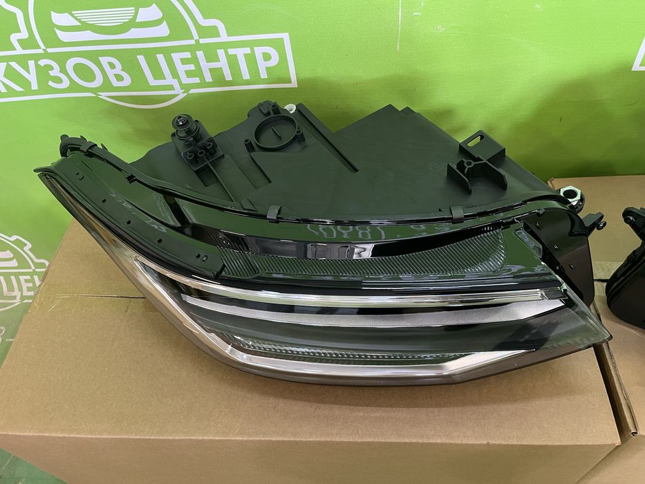 Фари LED Volkswagen Tiguan 2 2020-2024 фара з блоками ліва права тігуан фары рестайлінг