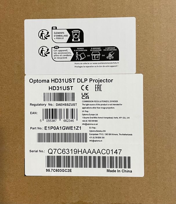 Projektor OPTOMA HD31UST – ultra-krótki rzut, rok 2023, mały przebieg