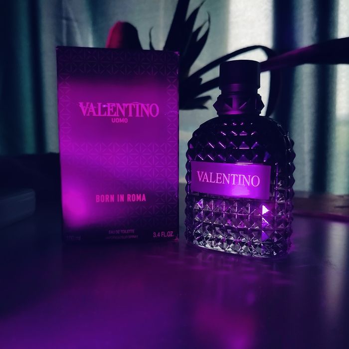 Valentino uomo Born in Roma