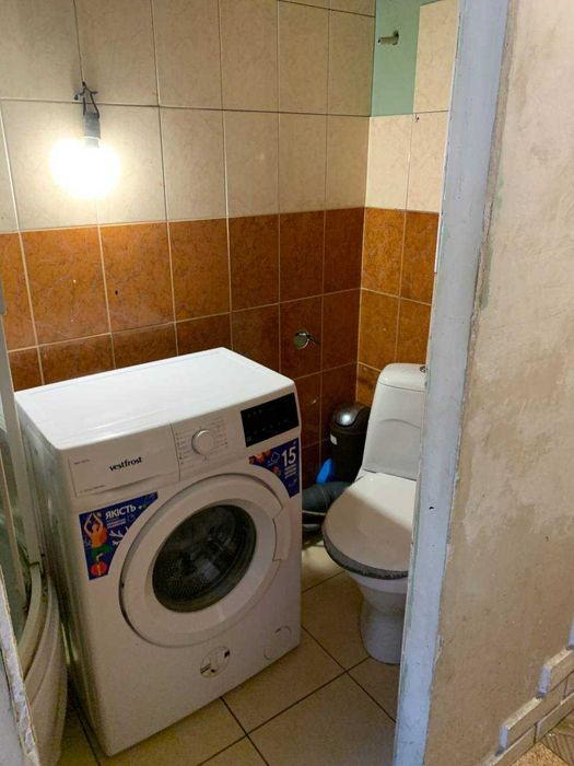 Продам частину домоволодіння (30кв.м)/ район пр. Науки/ Нагорка.