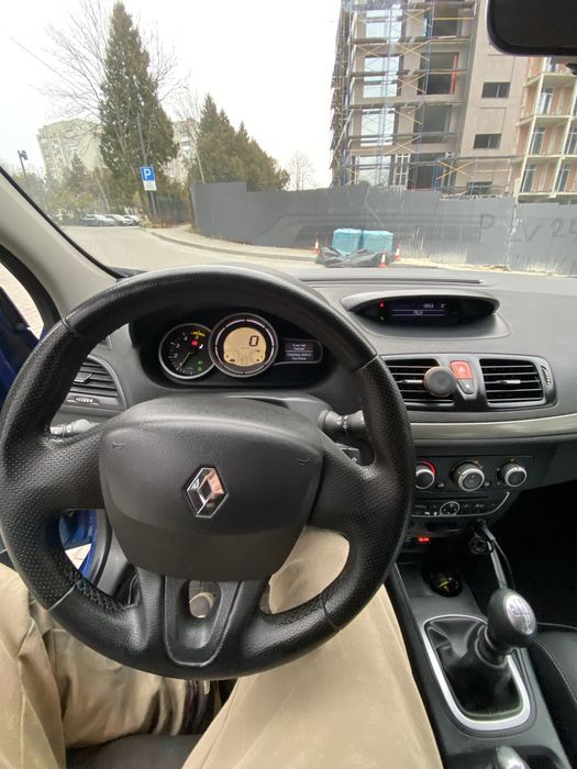 Renault Megan 2011 дизель 1.5 к9к 110кс