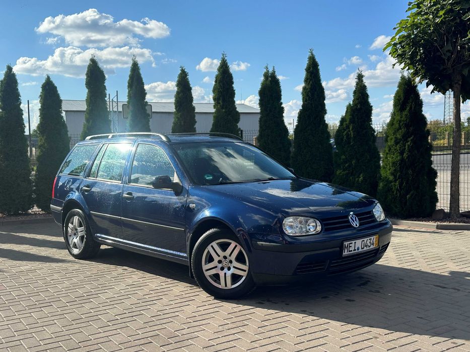 Volkswagen Golf IV 1,6 бензин 2004р