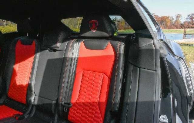 2020 Lamborghini Urus