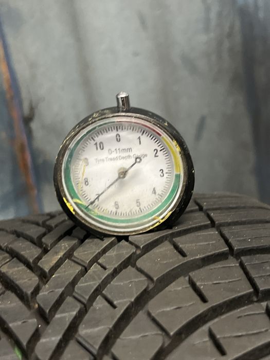 *komplet opon goodyear 224/40/18