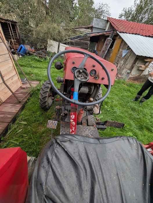 Traktor SAM18  / Części