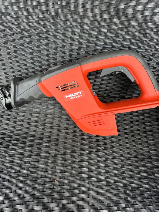 Hilti WSR 650-A piła szablasta