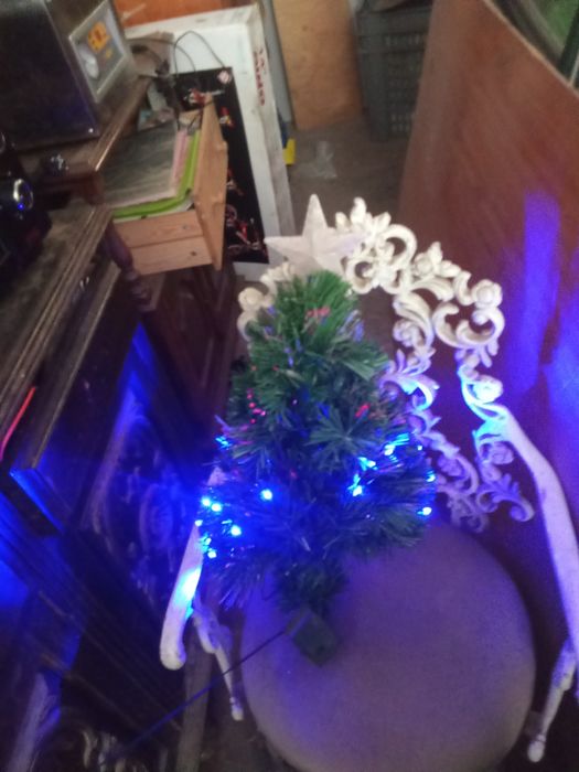 Árvore de Natal. Jogo luzes.