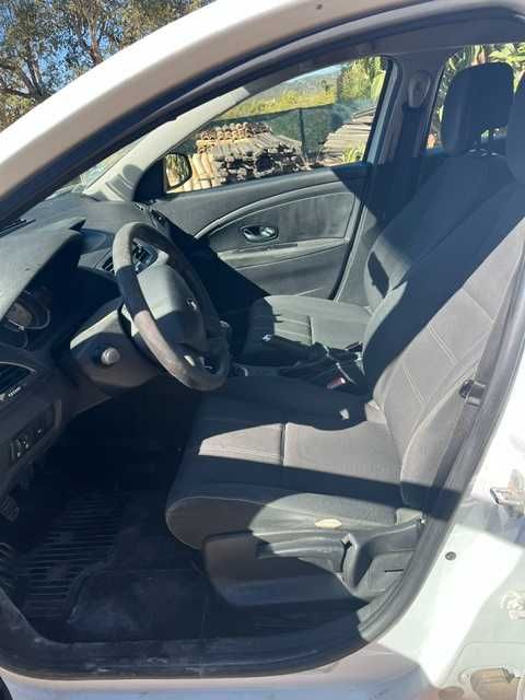 Renault Mégane 2015, 5 portas