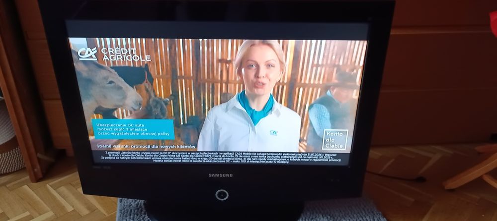Ładny Telewizor Samsung LE32R32B 32"
