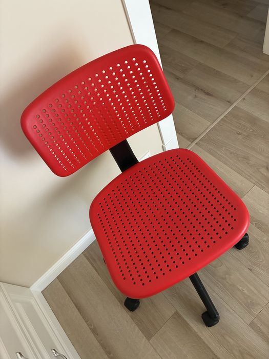 Krzesło obrotowe do biurka młodzieżowe stan bardzo dobry