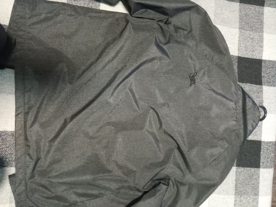 Продам чоловічу куртку
