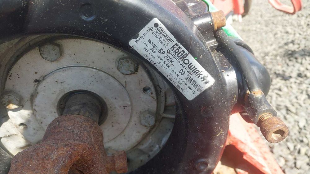 Прицепной опрыскиватель Максус ОП 3000 /24 с компьютером