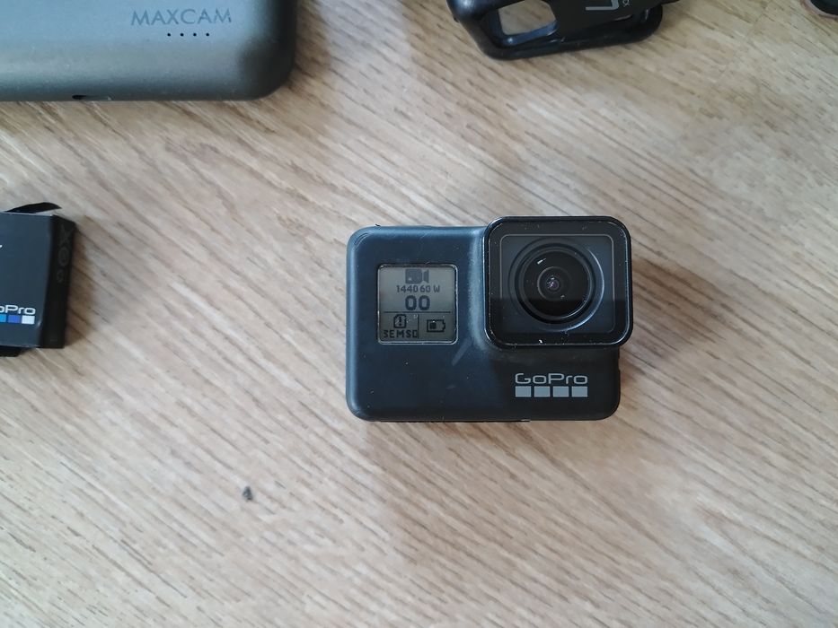 Gopro 7 Black com acessórios