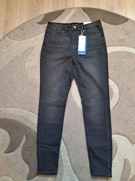 Джинси жіночі сірі