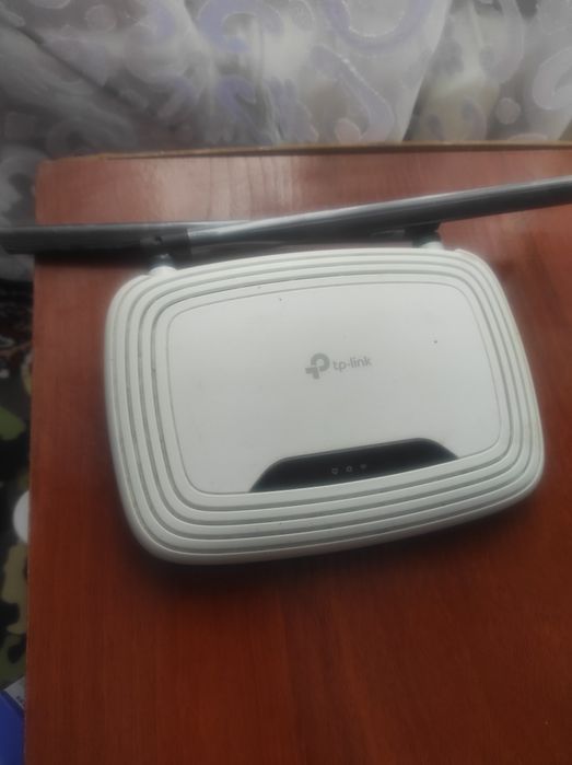 Продам вайфай роутер