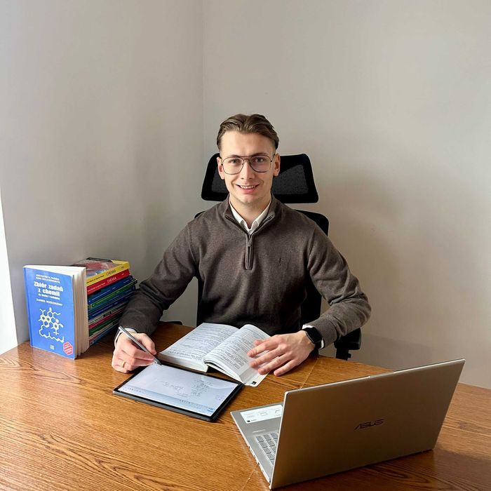 Skuteczne Korepetycje CHEMIA - *ONLINE*