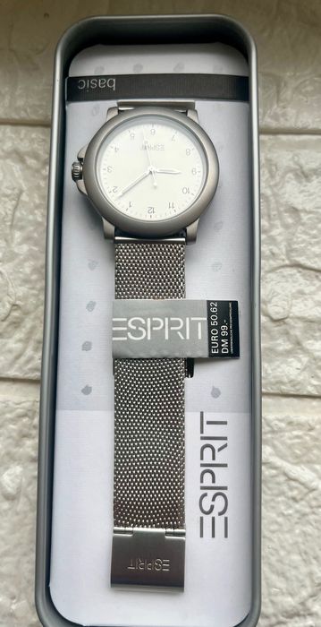 Годинник Esprit новий
