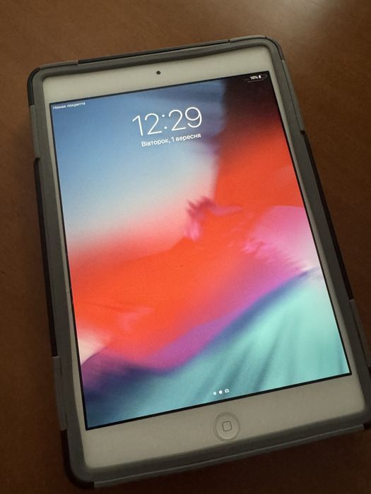 iPad mini 2 ідеальний стан