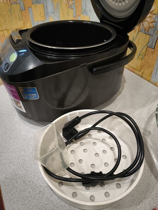 Мультиварка Philips HD 3137