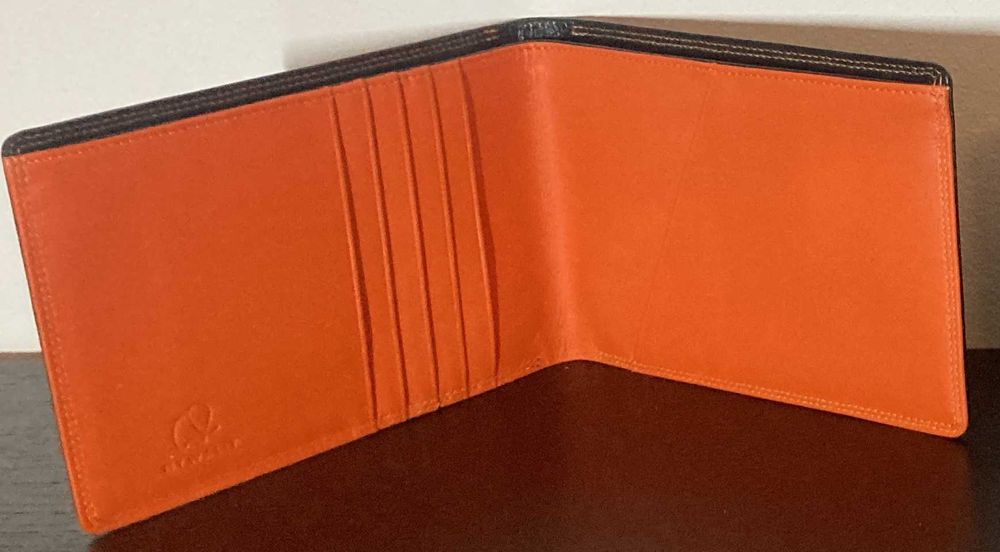 Carteira Passaporte homem com RFID em pele MYWALIT na cor Black/Orange