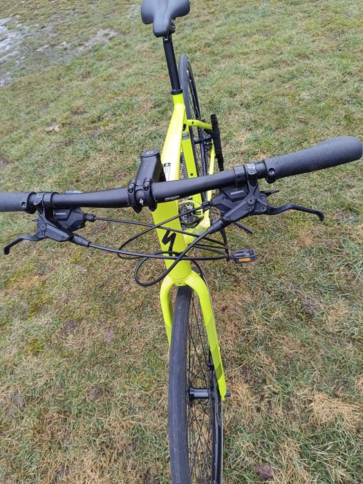 Promocja weekendowa.Specialized Sirrus 2.0 (Rozmiar L) + Kask Specialized  i licznik Garmin edge 500 GRATIS!
