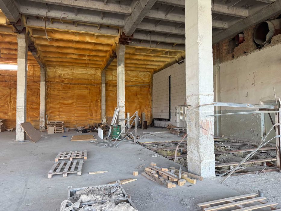 Оренда складу 2500 м², Вишенька, ліфт, 400–500 кВт, світло