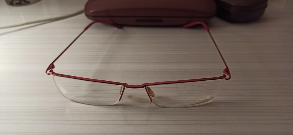Markowe okulary, optyka nadaje się do wymiany