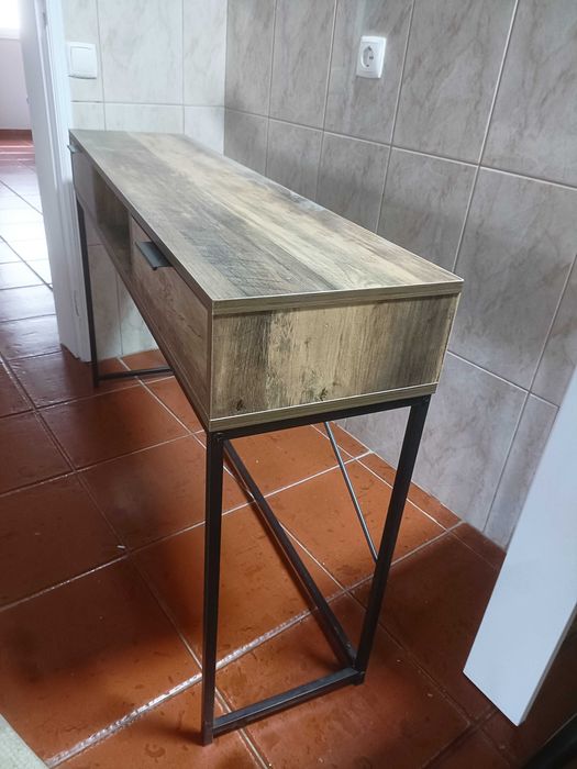 Mesa Cómoda como NOVA