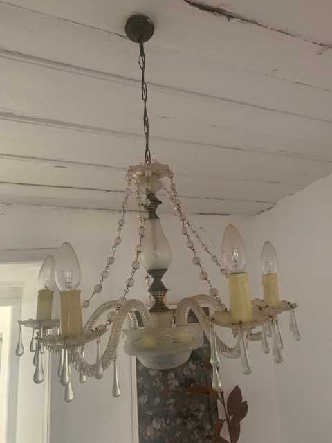 Candeiro antigo de teto em vidro