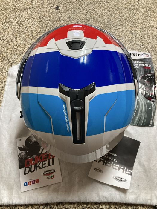 Capacete caberg duke ll novo