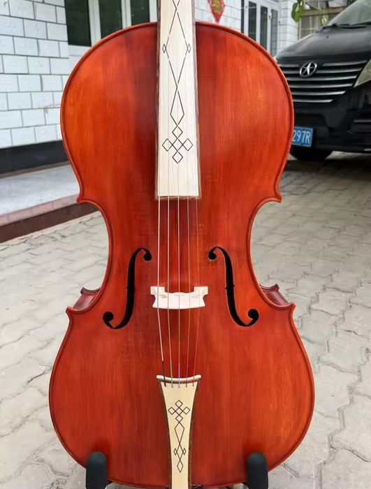 Vendo Violoncelo 4/4 - 5 cordas estilo Barroco