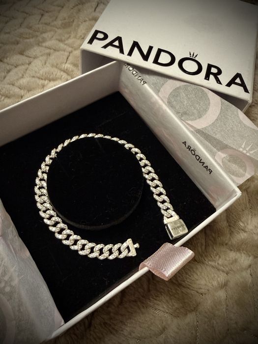 Браслет із сяючим паве(PANDORA)