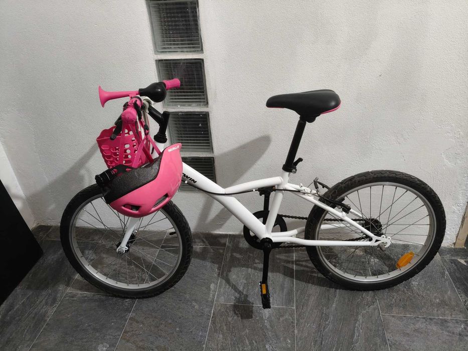 Bicicleta Criança B'Twin Mistigirl 320 Roda 20" + Cesto e Capacete
