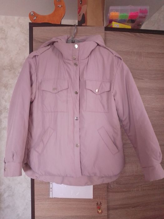 Курточки весняні