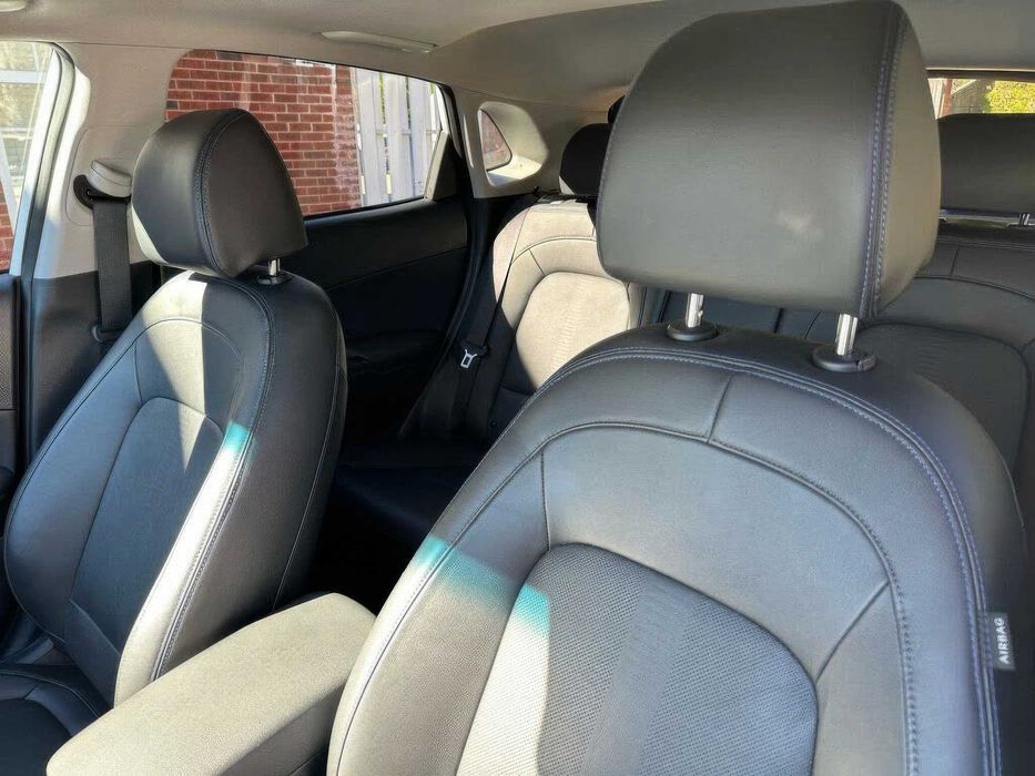 Hyundai Kona Electric Limited      2023