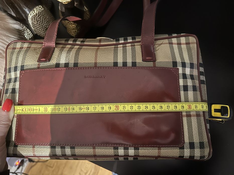Mala Burberry modelo intemporal