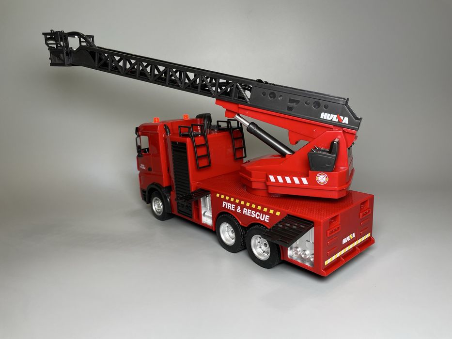 Радиоуправляемая пожарная машинка на радиоуправлении на радіокеруванні