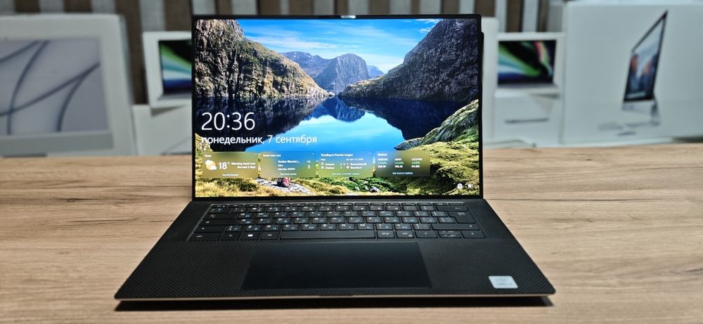 Dell Precision 5550 / i7-10850H / 32GB RAM / 512GB SSD / Quadro T1000 4GB