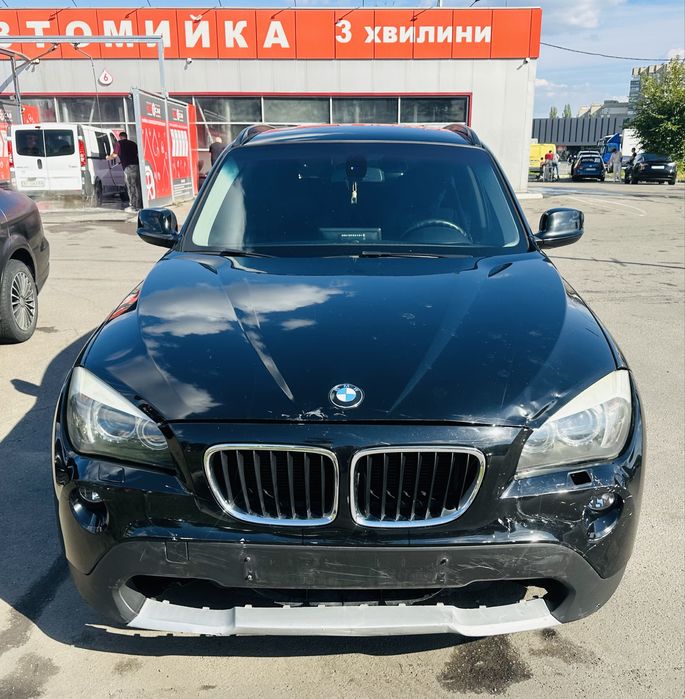 BMW X1  2.0 Официальний