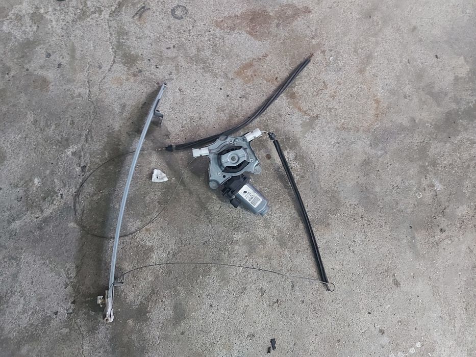 Motor elevador vidro Renault Clio de 2000 -- ler descrição