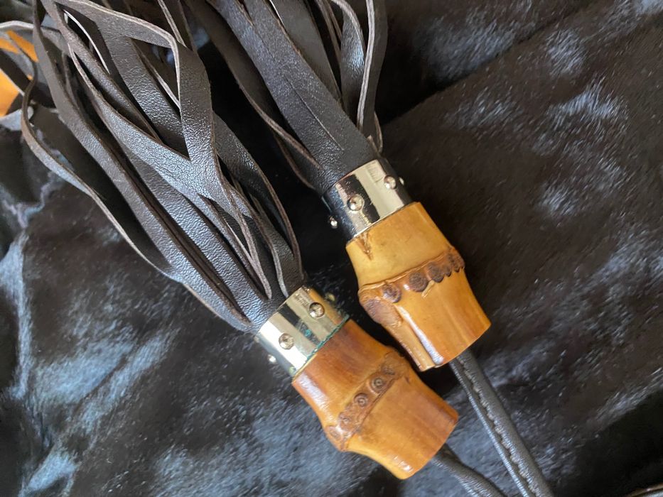 Bolsa/Carteira Gucci em pele poney cor castanho oscuro