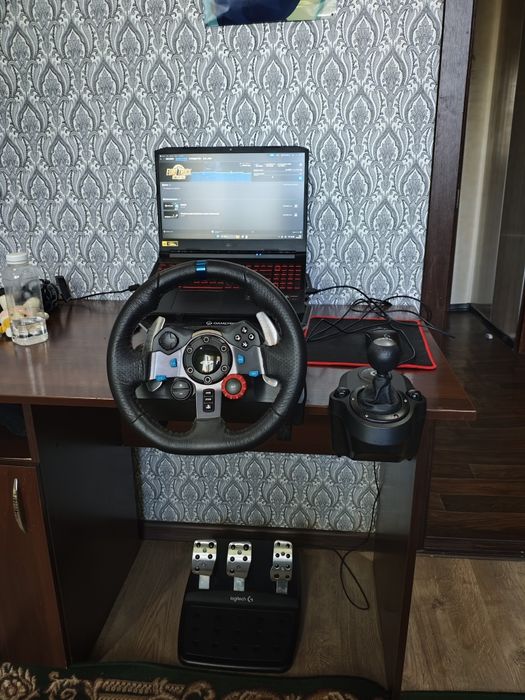 Ігровий руль Logitech G29 Driving Force