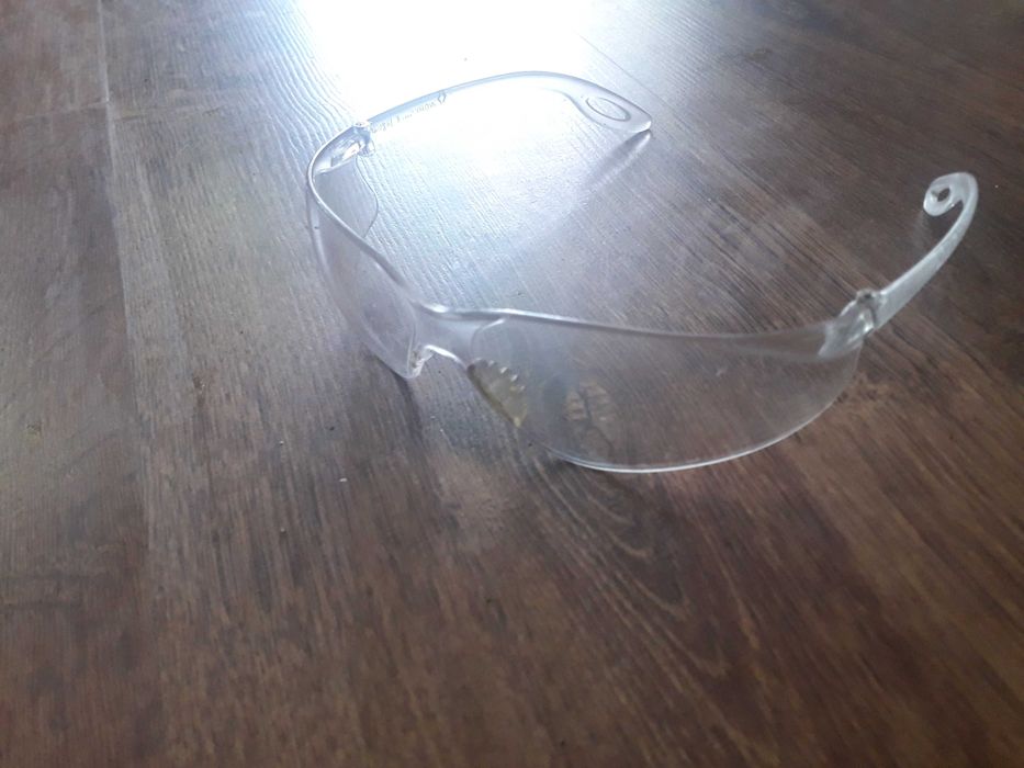 Okulary Robocze .