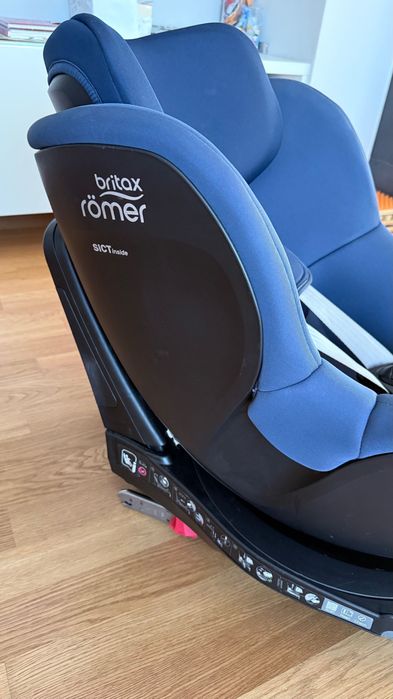 Fotelik Britax Romer Dualfix M z bazą