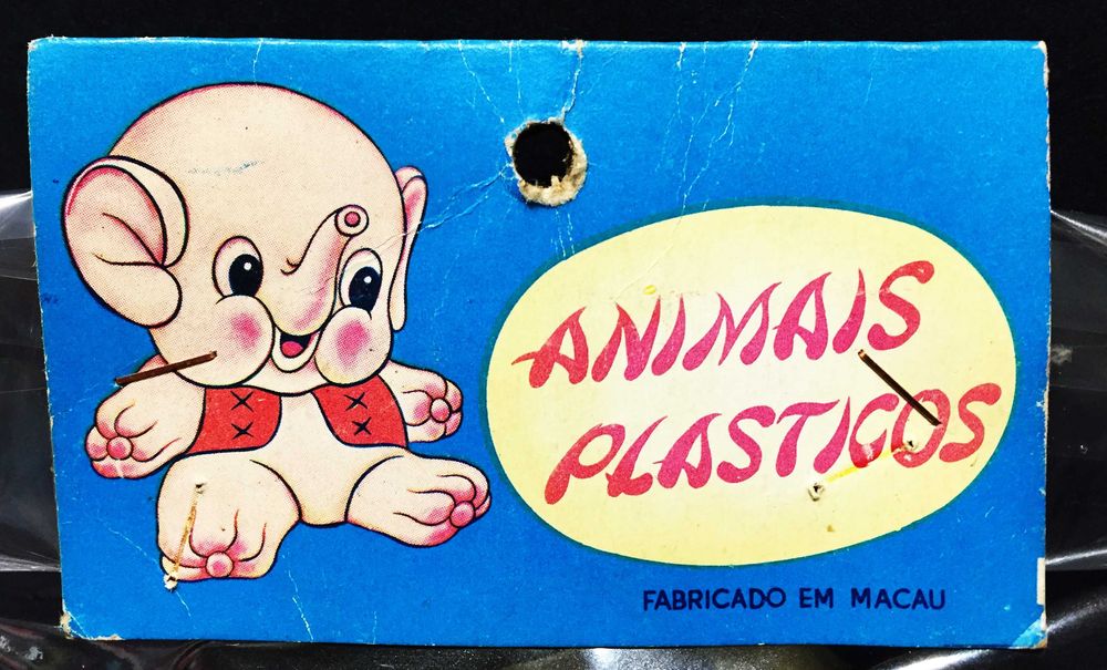 Bonequinho em borracha de chiar feito em Macau - anos 60/70