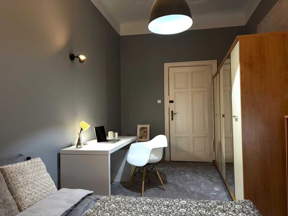 Pokój studentce wynajme. Fantastyczna lokalizacja.